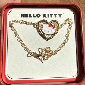Hello Kitty Sanrio Heart Bracelet Gold Tone Charm BH00431YL-7.RB New in Tin